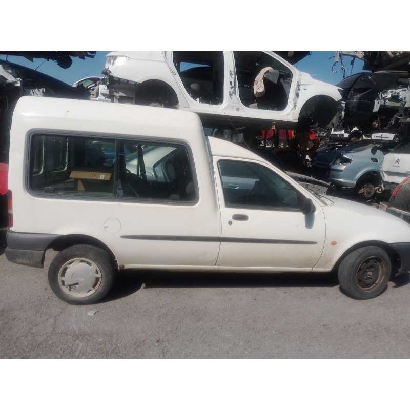ford fiesta berl./courier del año 1996
