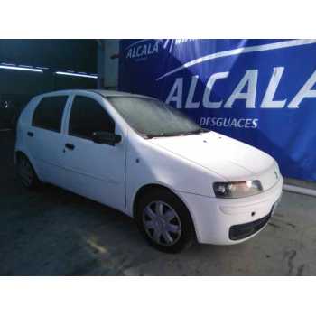 FIAT PUNTO BERLINA (188)