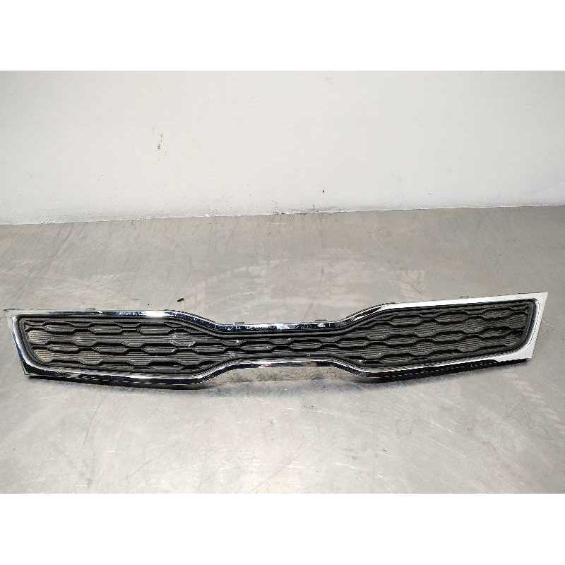 REJILLA DELANTERA 863501W230 