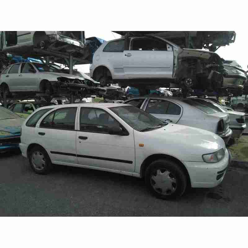 nissan almera (n15) del año 1997