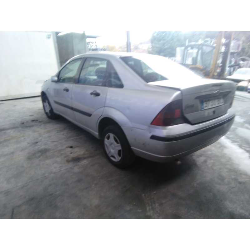 ford focus berlina (cak) del año 2002