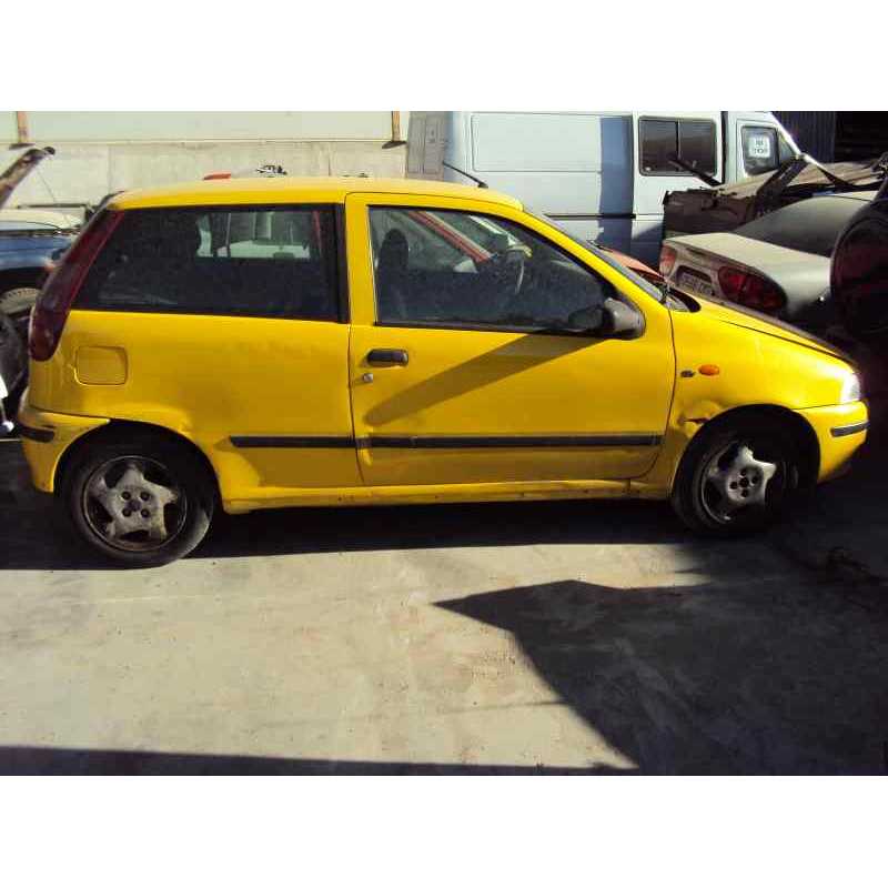 fiat punto berlina (176) del año 1999