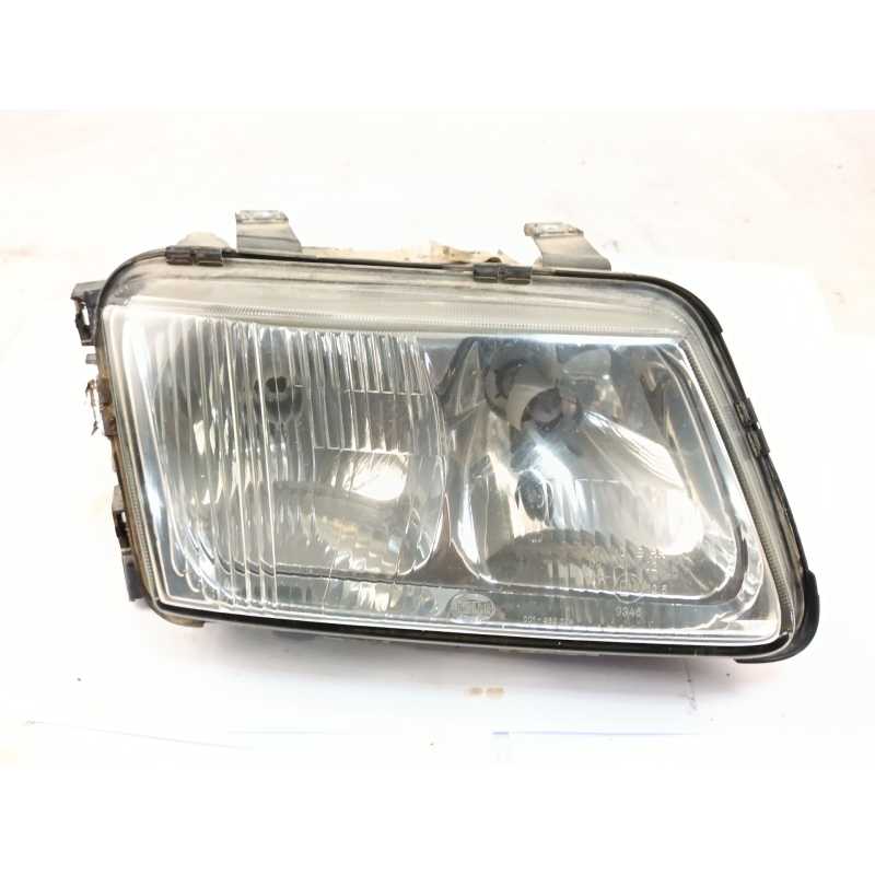 FARO DERECHO 8L0941030A 