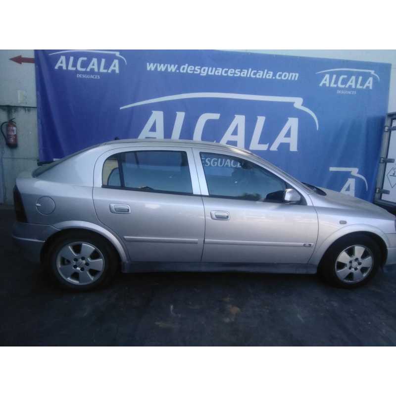 opel astra g hatchback (t98) del año 2004