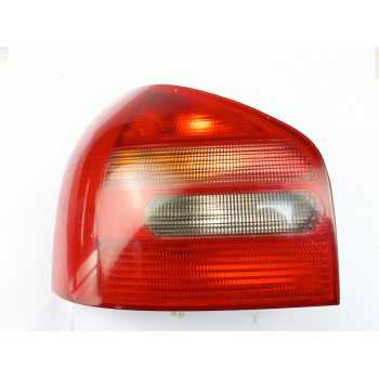 PILOTO TRASERO IZQUIERDO 8L0945095A 