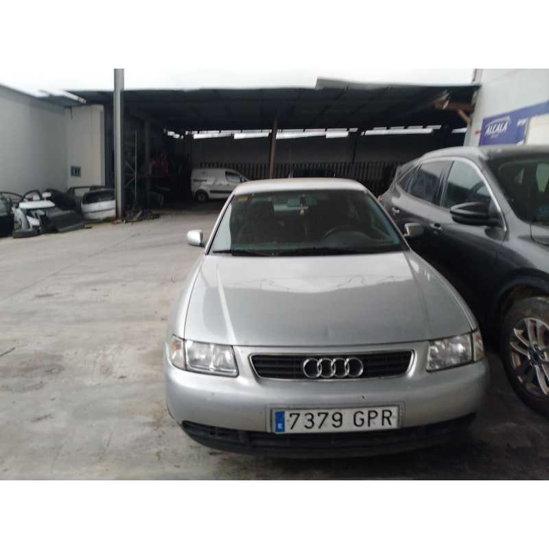 audi a3 (8l1) del año 1999