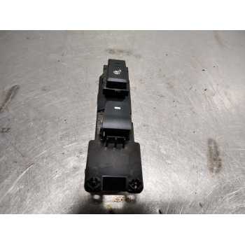 MANDO ELEVALUNAS DELANTERO DERECHO 93580D3121 