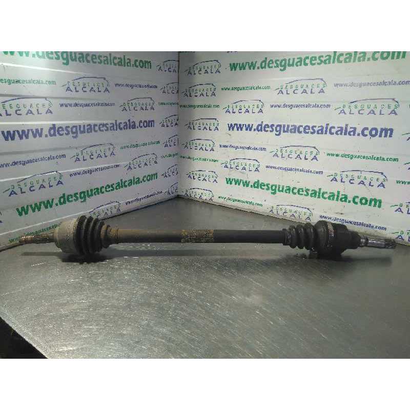 TRANSMISION DELANTERA DERECHA 