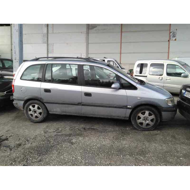 opel zafira a del año 2001