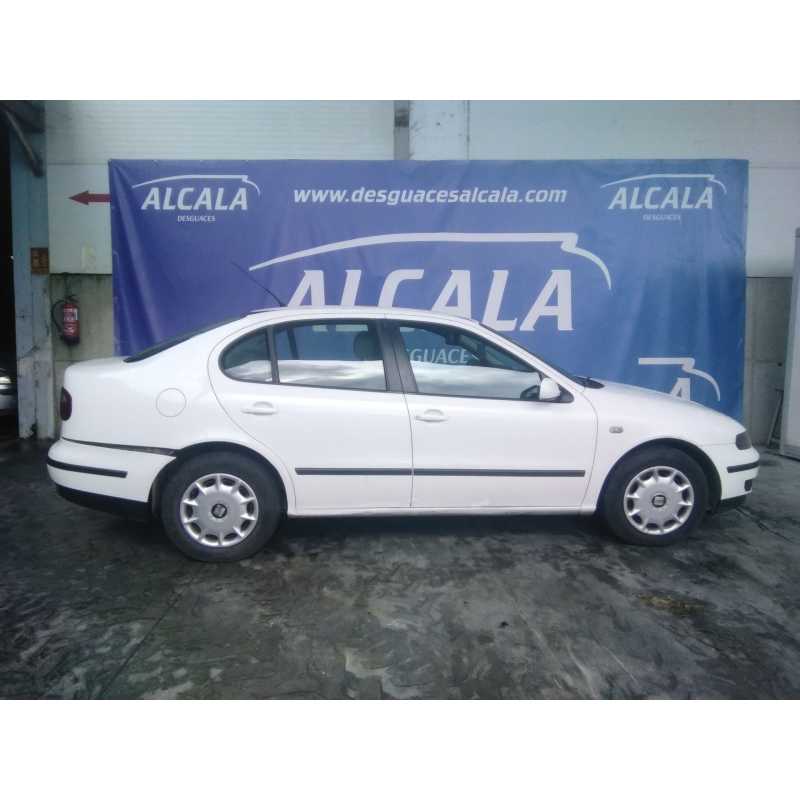 seat toledo (1m2) del año 2000
