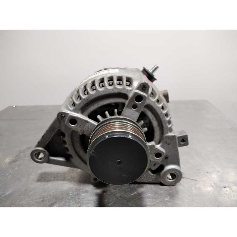 ALTERNADOR 373002A700 