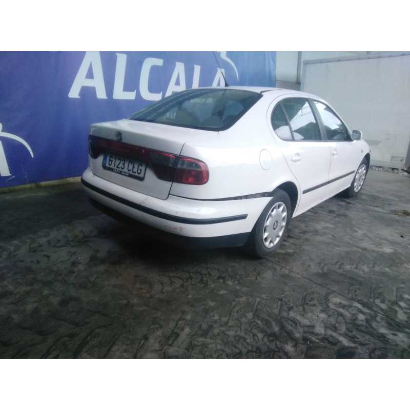 seat toledo (1m2) del año 2000