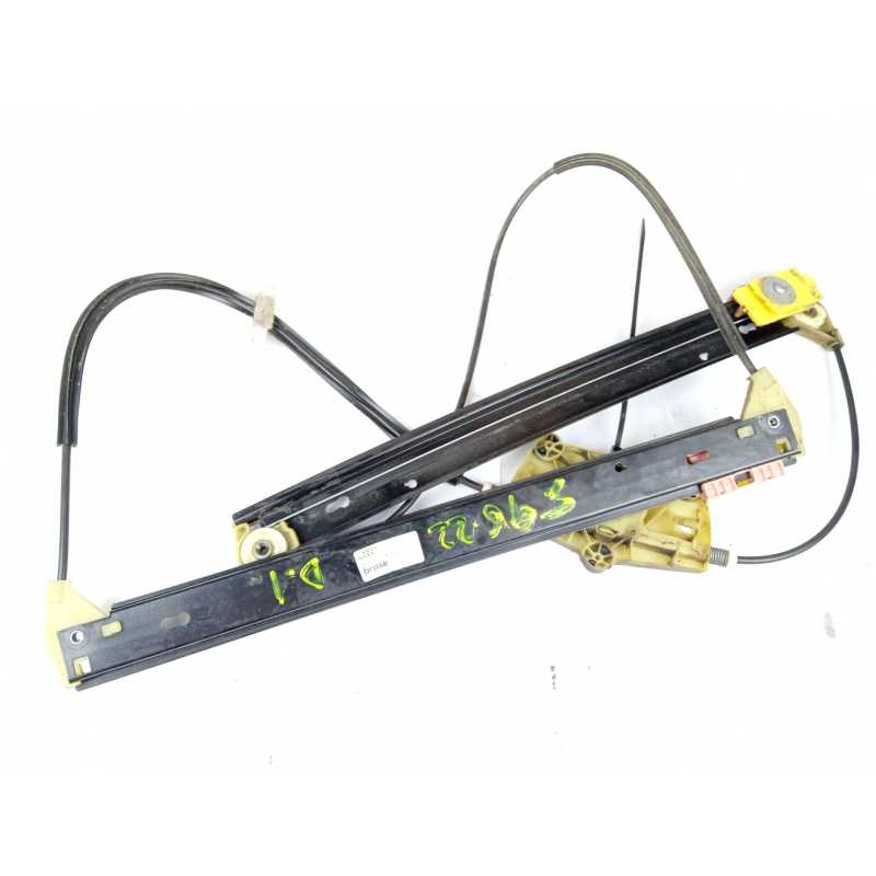 ELEVALUNAS DELANTERO IZQUIERDO 4F0837461C 