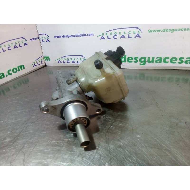 BOMBA FRENO 2 SALIDAS 