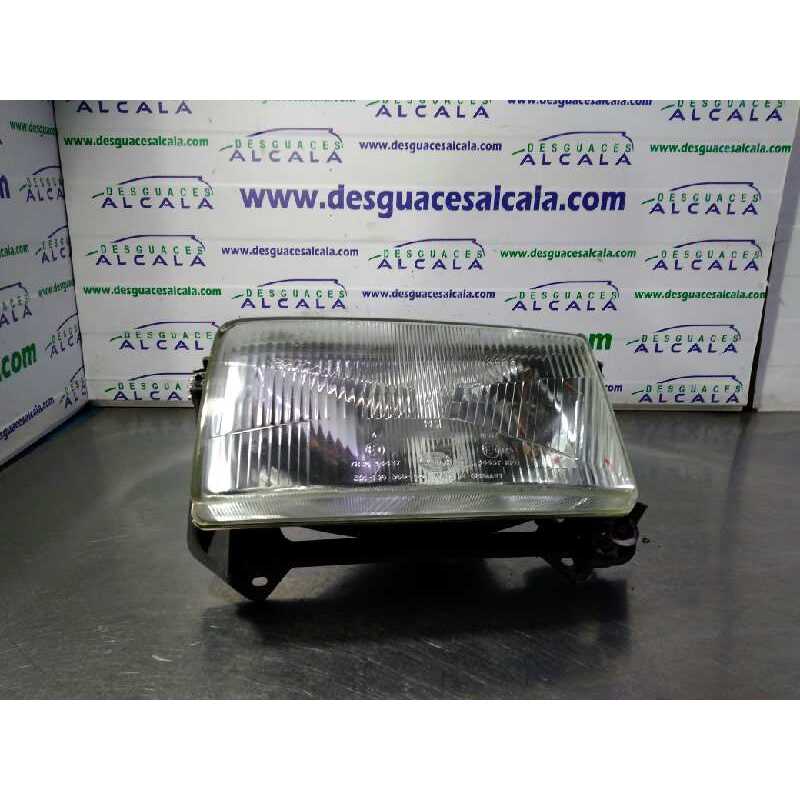 FARO IZQUIERDO 