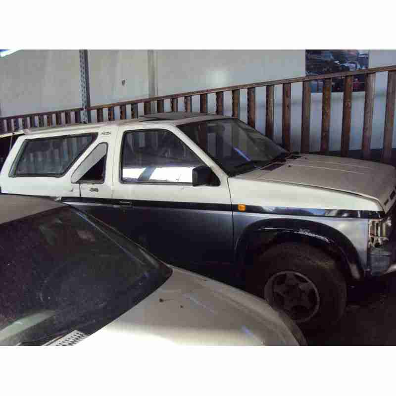 nissan terrano (wd21) del año 1990