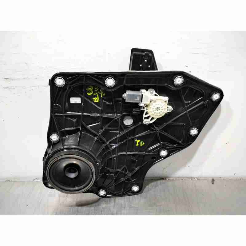 ELEVALUNAS TRASERO DERECHO JX7BA27000CD 