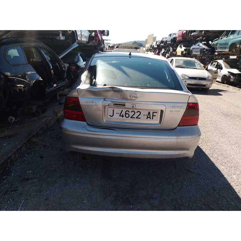 opel vectra b hatchback (j96) del año 2000