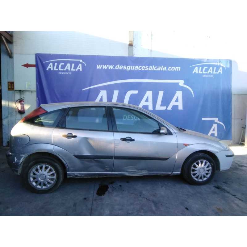 ford focus berlina (cak) del año 2004
