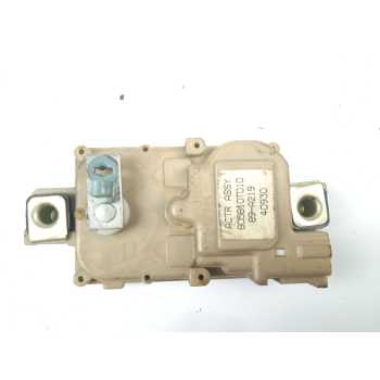 MOTOR CIERRE CENTRALIZADO DELANTERO DERECHO 805810T010 