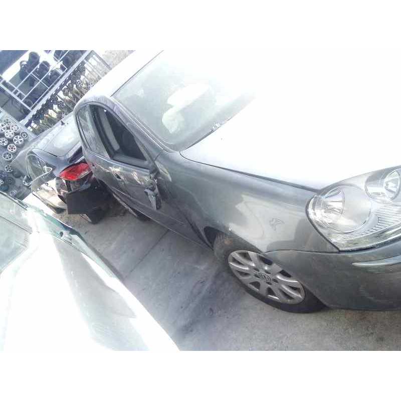volkswagen golf v berlina (1k1) del año 2005