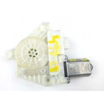 MOTOR ELEVALUNAS DELANTERO DERECHO A2139069501 