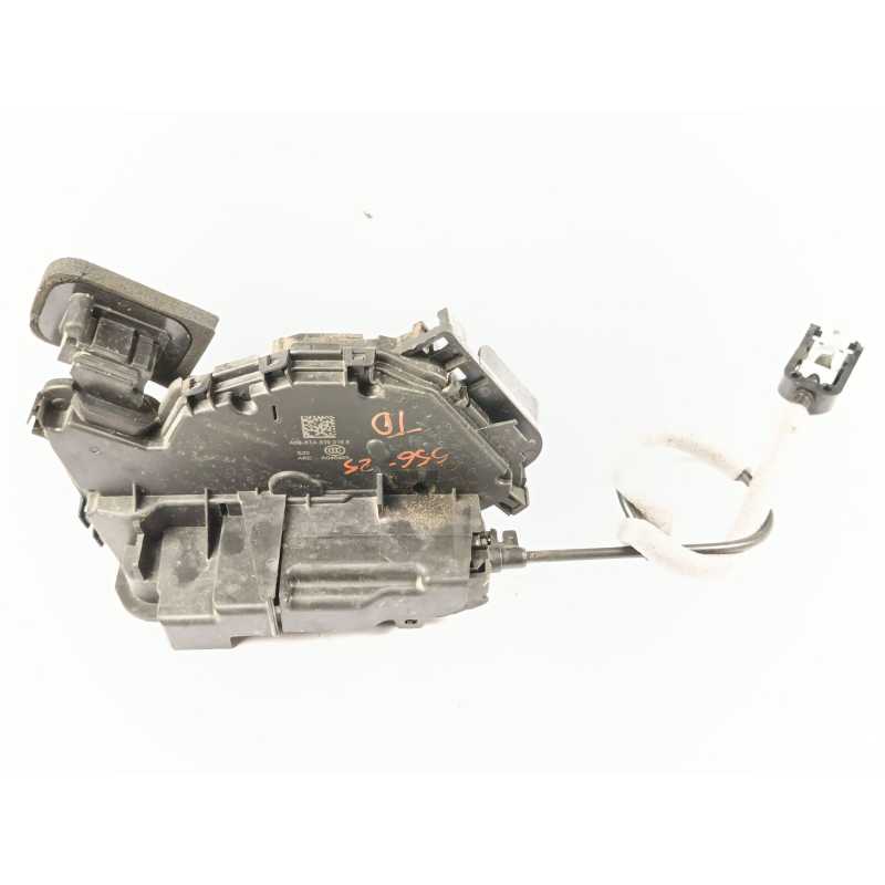 CERRADURA PUERTA TRASERA DERECHA 5TA839016E 