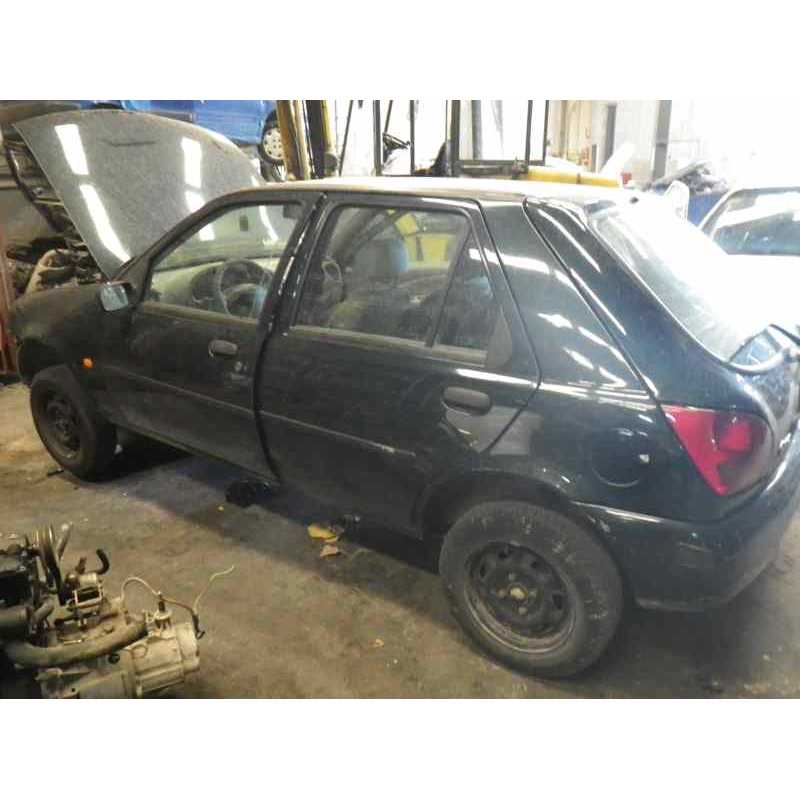 ford fiesta berlina del año 1997