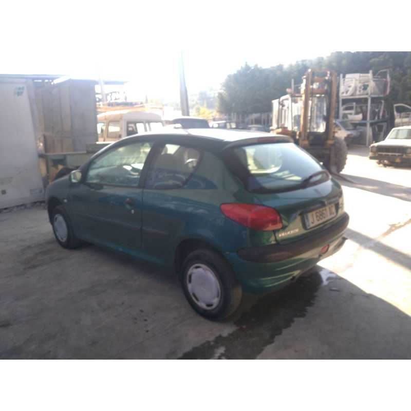 peugeot 206 berlina del año 1999