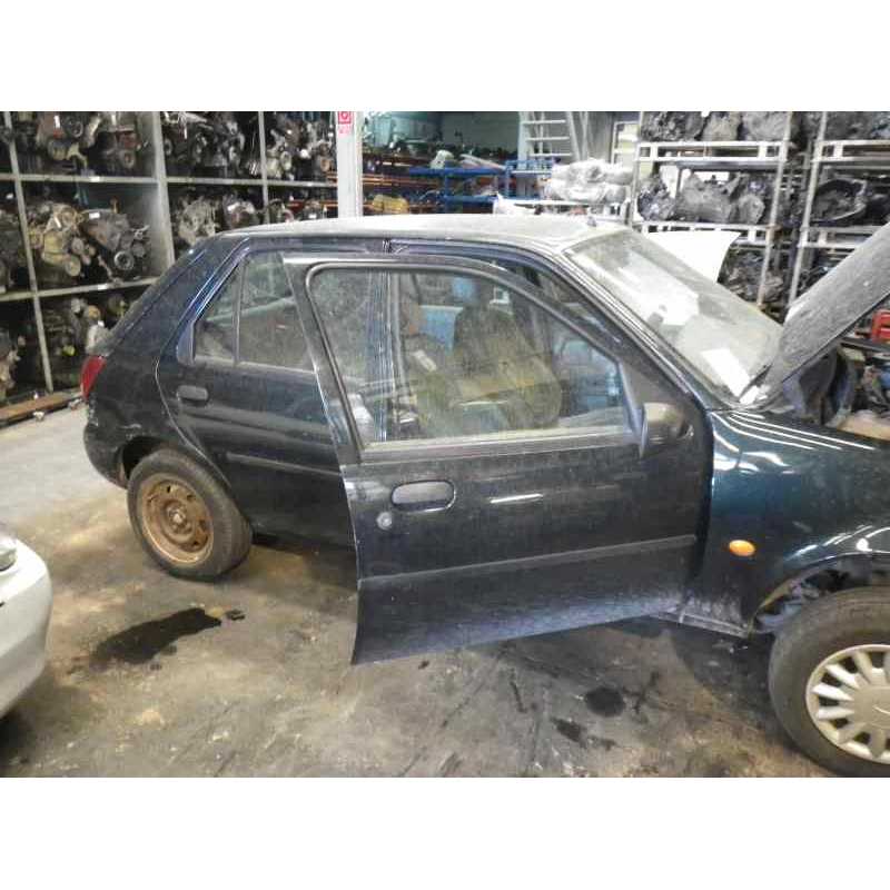 ford fiesta berlina del año 1997