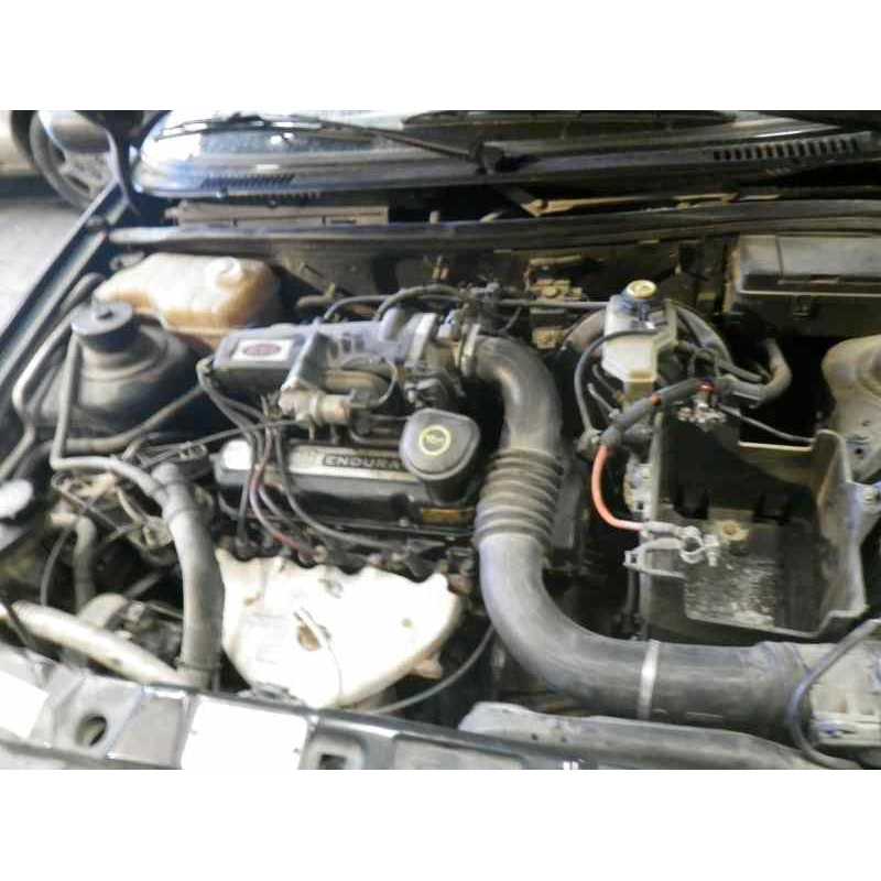 ford fiesta berlina del año 1997