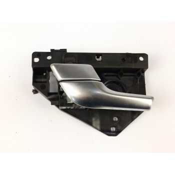 MANETA INTERIOR DELANTERA IZQUIERDA 8X2322601AE / LR065130 BJ3222601AB 