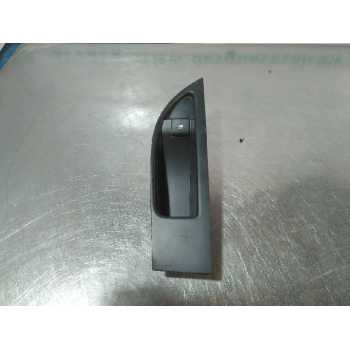 MANDO ELEVALUNAS TRASERO DERECHO 6240774 5 PINES 