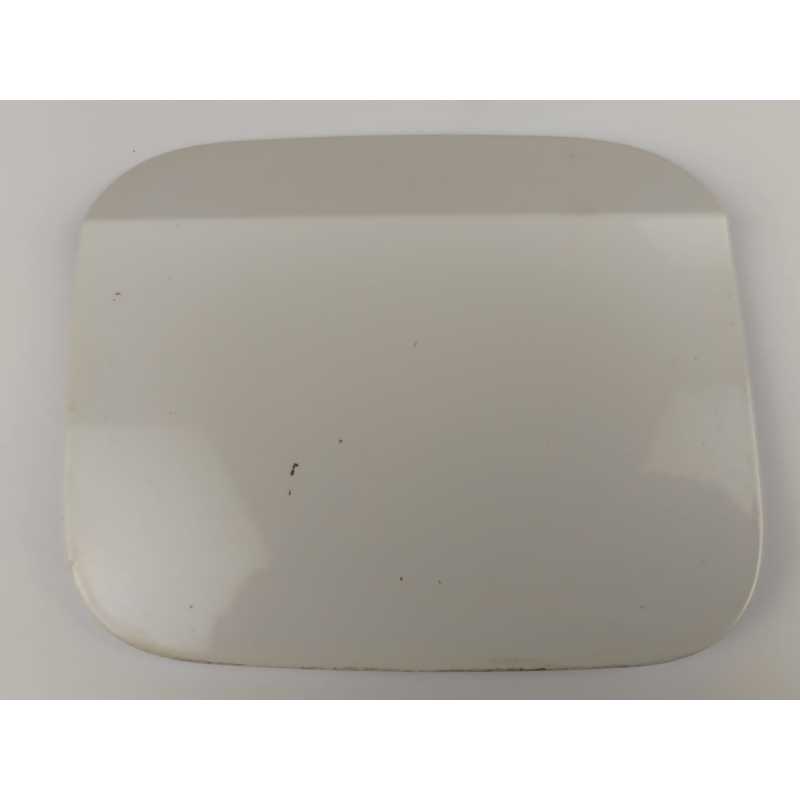 TAPA EXTERIOR COMBUSTIBLE 5JA809909 
