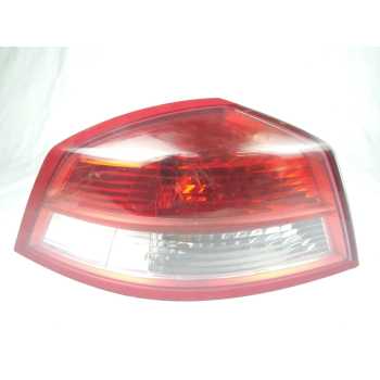 PILOTO TRASERO IZQUIERDO 8200686566  OEM 8200686566
