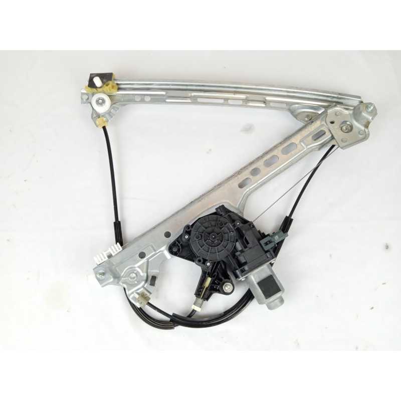 ELEVALUNAS DELANTERO IZQUIERDO 807215959R 