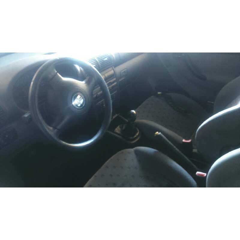 seat toledo (1m2) del año 2001
