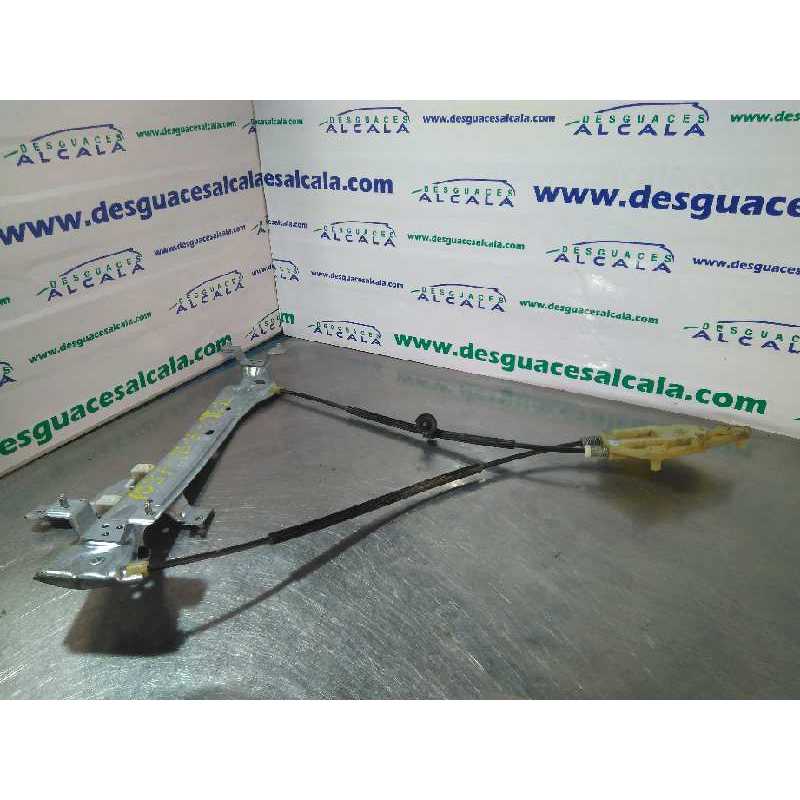 ELEVALUNAS TRASERO IZQUIERDO 827210016R 