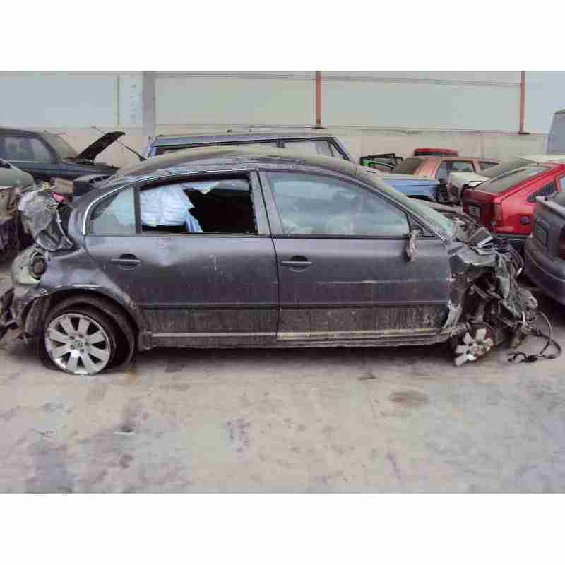 skoda superb (3u4) del año 2004