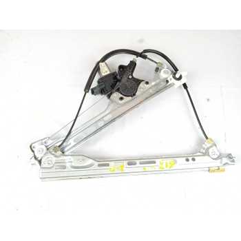 ELEVALUNAS DELANTERO DERECHO 807206746R 