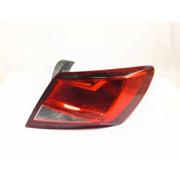 PILOTO TRASERO DERECHO 5F0945096D 