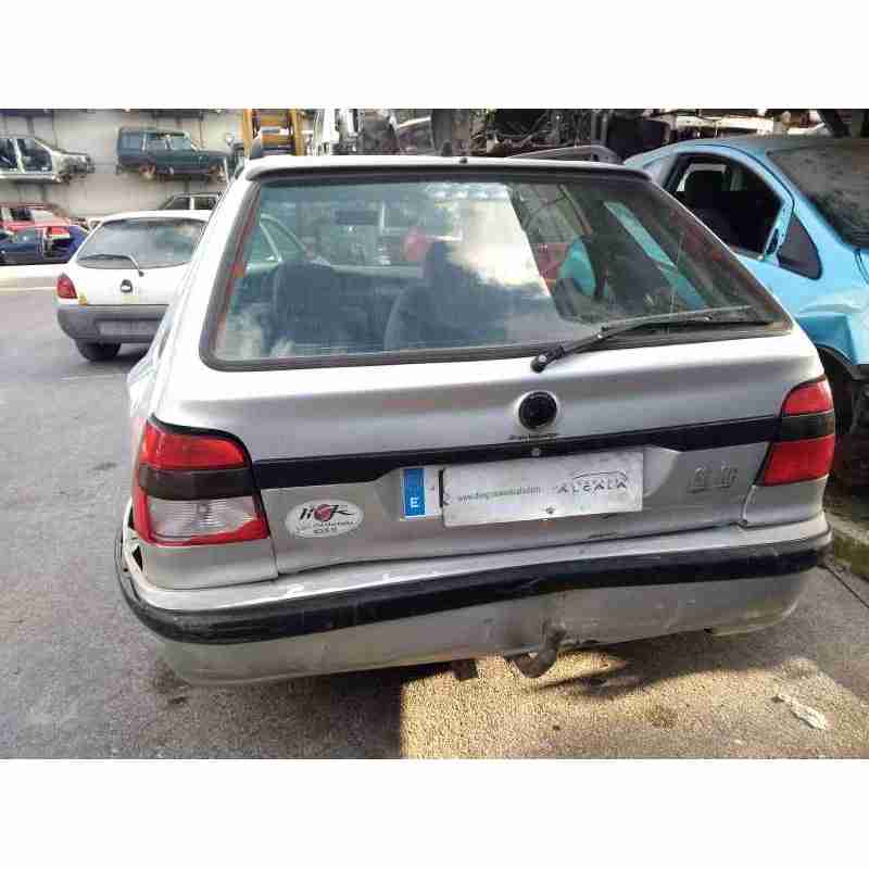 skoda felicia berlina ( 791) del año 1999