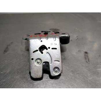 CERRADURA MALETERO / PORTON 8R0827505 4 PINES 