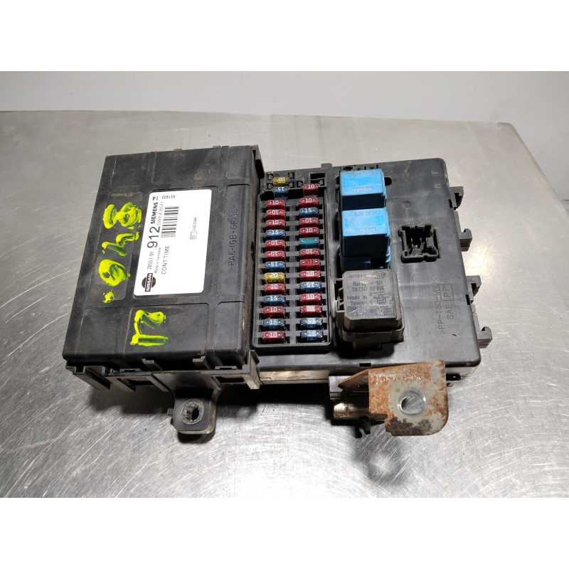 CAJA RELES / FUSIBLES 285519F912 