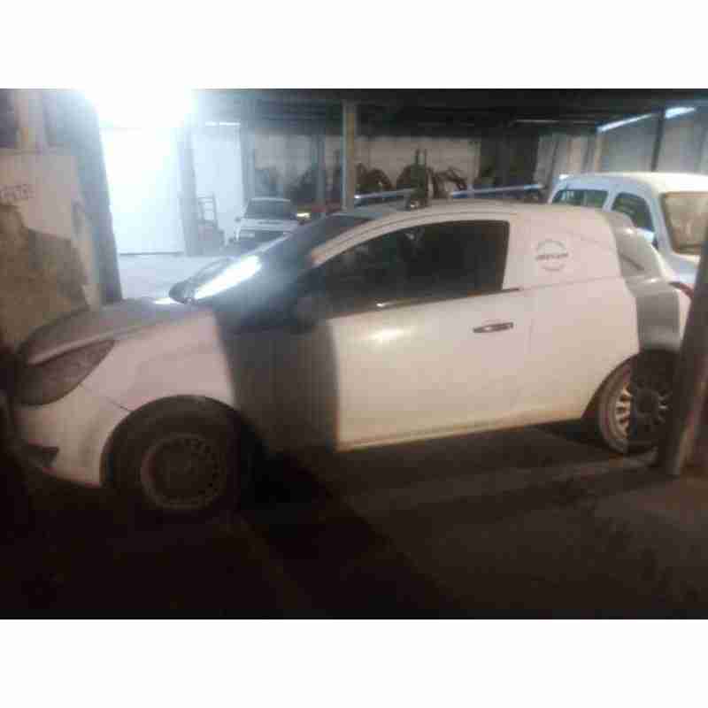 opel corsa d del año 2010