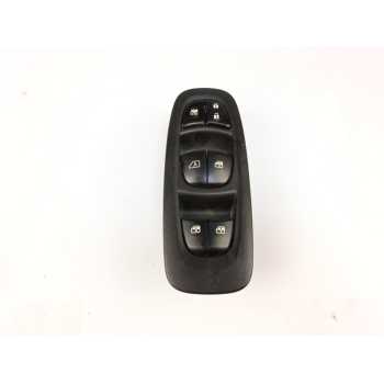 MANDO ELEVALUNAS DELANTERO IZQUIERDO 254011766R 