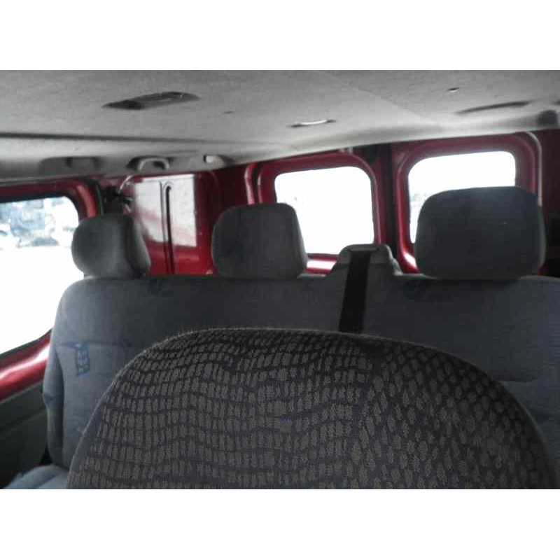 renault trafic combi (ab 4.01) del año 2004