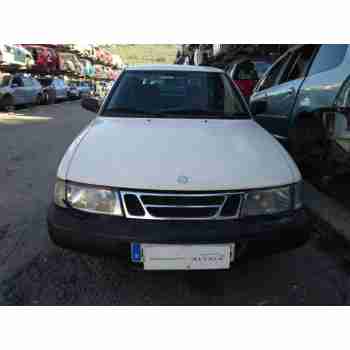 SAAB 900 BERLINA de desguace