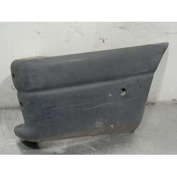 PUNTERA PARAGOLPES TRASERA DERECHA 