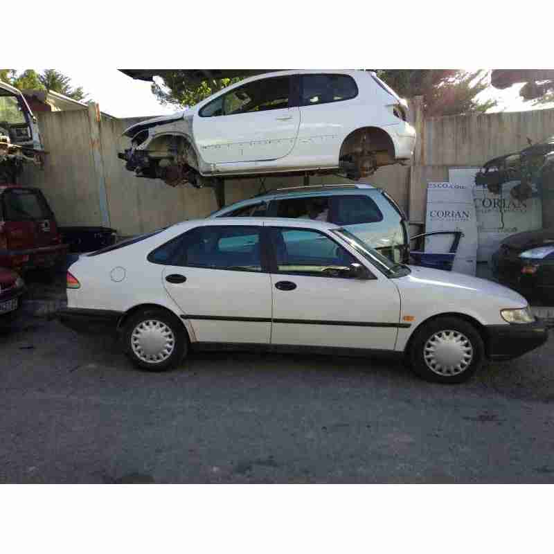 saab 900 berlina del año 1994